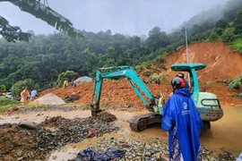 Sạt lở đèo Bảo Lộc: Khuyến cáo người từ Đà Lạt về TPHCM tìm nơi lưu trú an toàn