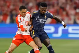 Bayern Munich-Real Madrid 'bất phân thắng bại' tại Allianz