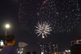 TP HCM công bố chương trình bắn pháo hoa dịp 30-4