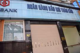 Chuyển giao bắt buộc đối với 4 ngân hàng được kiểm soát đặc biệt 