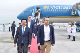 Thủ tướng Đại Công quốc Luxembourg bắt đầu thăm chính thức Việt Nam 