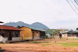 Hàng nghìn người dân “sống lậu” trên chính quê hương mình 