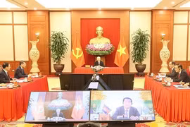 Tổng Bí thư điện đàm với Chủ tịch Đảng Nhân dân Campuchia