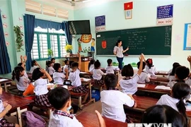 Tìm nguyên nhân hơn 52.000 học sinh lớp 1 xếp loại 'chưa hoàn thành'