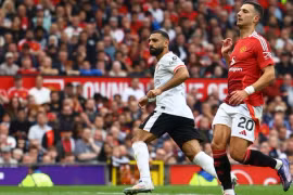 Rực lửa Old Trafford, Liverpool ba lần xé lưới "Quỷ đỏ"