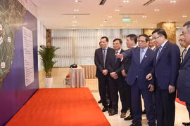 Chờ dòng điện khí chảy