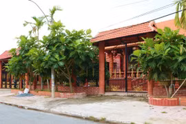 Ngôi nhà gốm 'độc nhất vô nhị' ở Vĩnh Long được xác nhận kỷ lục Việt Nam 