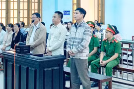 Để cán bộ lập khống chứng từ rút tiền ngân sách, nguyên Giám đốc Sở Nội vụ Gia Lai lãnh án