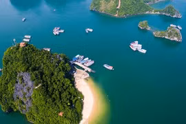 Không phải Phú Quốc hay Đà Nẵng, đây là bãi biển Việt Nam đẹp nhất thế giới