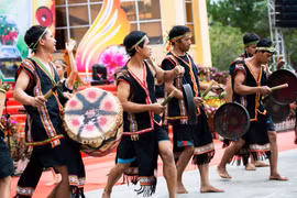 Chùm ảnh: Kon Plông: Gìn giữ và phát huy bản sắc văn hóa dân tộc