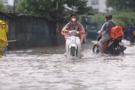 Nhiều khu vực trên cả nước tiếp tục có mưa to