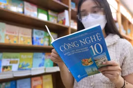 Quyền chọn sách giáo khoa sẽ được 'trả về' cho các trường