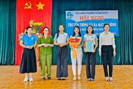 Phụ nữ Pleiku bắt nhịp với quá trình chuyển đổi số