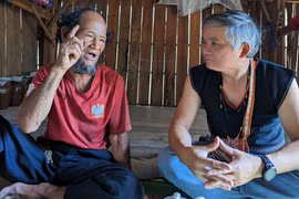 Mơ Hra-Đáp trong trái tim già Hmưnh 