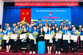 Khơi dậy khát vọng cống hiến của thanh niên