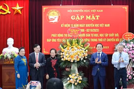 Phát động phong trào thi đua tự học và học tập suốt đời