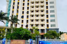 4 cán bộ Sở Tài nguyên-Môi trường tỉnh Quảng Bình bị bắt quả tang đánh bạc