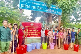 Nông dân chung tay bảo vệ môi trường