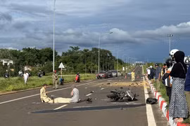 Va chạm với mô tô phân khối lớn, thai phụ đi xe máy tử vong trên đường