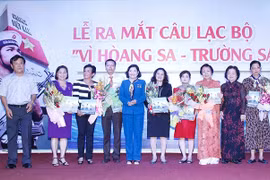 Những trái tim hướng về Hoàng Sa, Trường Sa thân yêu