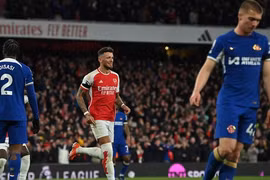 Ngoại hạng Anh: Hủy diệt Chelsea, Arsenal tạm chiếm ưu thế trong cuộc đua tay ba
