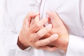 Dấu hiệu ở miệng cảnh báo sớm cơn đau tim