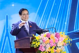 Thủ tướng: Cần Thơ phát huy tinh thần tự lực, tự cường, đi lên bằng nội lực