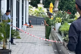 Nam sinh viên rơi từ tầng 14 chung cư ở TP HCM