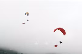 Bay trên mùa nước đổ Mù Cang Chải 