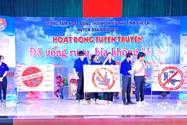 Tuyên truyền “Đã uống rượu bia không lái xe” tại huyện Đức Cơ