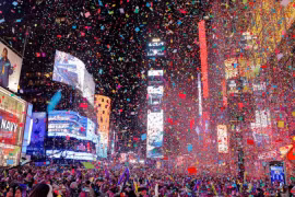 Nước Mỹ rộn ràng đón năm mới 2024