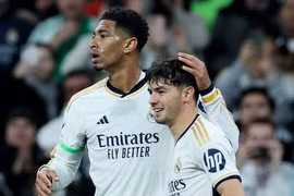 Real Madrid hòa Atletico Madrid nhờ 'kế hoạch C' của HLV Ancelotti