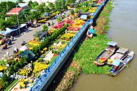 Vĩnh Long phấn đấu là tỉnh phát triển toàn diện, người dân có cuộc sống phồn vinh, hạnh phúc