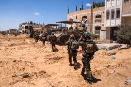 Israel mở rộng chiến dịch tại Gaza, tiếp tục tấn công trại tị nạn Jabalia 