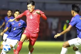 Siêu phẩm sút xa giúp đội tuyển U.19 Việt Nam tránh trận thua xấu hổ