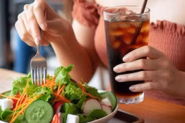 Tiết lộ kiểu ăn giúp bạn trở nên trẻ hơn tuổi