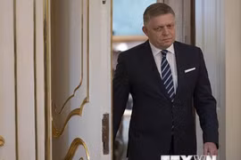 Tân Thủ tướng Slovakia thông báo dừng viện trợ quân sự cho Ukraine