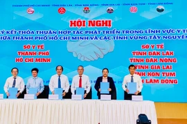 TP. Hồ Chí Minh và 5 tỉnh Tây Nguyên ký kết thỏa thuận hợp tác phát triển trong lĩnh vực y tế