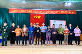 Tặng 321 thẻ BHYT cho người dân tộc thiểu số cao tuổi ở huyện Ia Grai