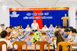 Lãnh đạo Bệnh viện Mắt Quốc Tế Sài Gòn-Gia Lai gặp mặt các cơ quan báo chí