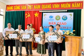 Gia Lai: Bàn giao trang thiết bị phục vụ báo cáo, thống kê y tế do UNICEF viện trợ