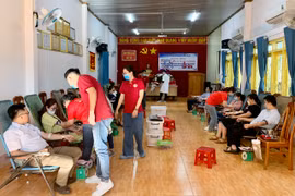 "Giọt hồng Blouse trắng" năm 2023 thu về 95 đơn vị máu an toàn