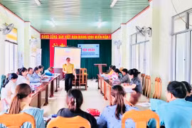 Gia Lai: Tập huấn kỹ năng truyền thông chăm sóc sức khỏe bà mẹ-trẻ em