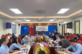 Bảo hiểm Xã hội ký hợp đồng khám, chữa bệnh BHYT với Bệnh viện Hùng Vương Gia Lai