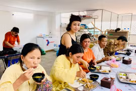 Thêm một bếp ăn thiện nguyện ấm lòng người nghèo Gia Lai