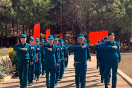 Pleiku: Luyện tập đội ngũ chuẩn bị lễ ra quân huấn luyện năm 2024