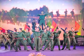 Hơn 400 diễn viên tham gia Liên hoan nghệ thuật quần chúng Binh đoàn Tây Nguyên