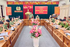 Đoàn công tác Bộ Công an kiểm tra nghiệp vụ hồ sơ tại Công an tỉnh Gia Lai