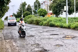 Thành phố Pleiku phản hồi bài Báo Gia Lai về tình trạng xuống cấp đường đến Bệnh viện Nhi tỉnh