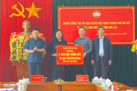 Hà Nội trao kinh phí xây tặng 2 căn nhà “Đại đoàn kết” cho hộ nghèo Gia Lai